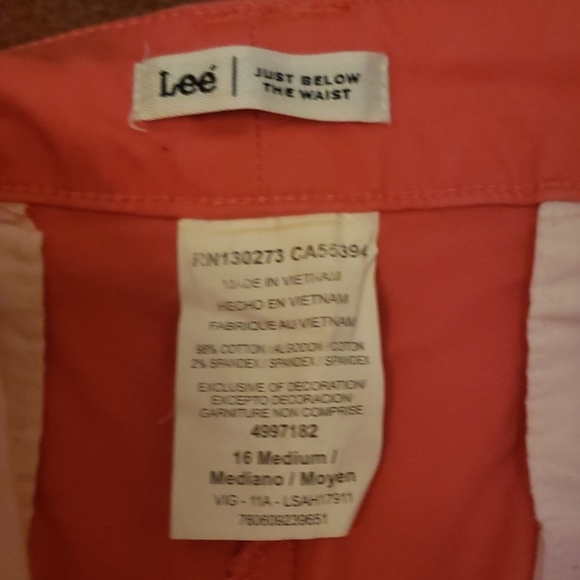 Capri pants - Picture 2 of 3